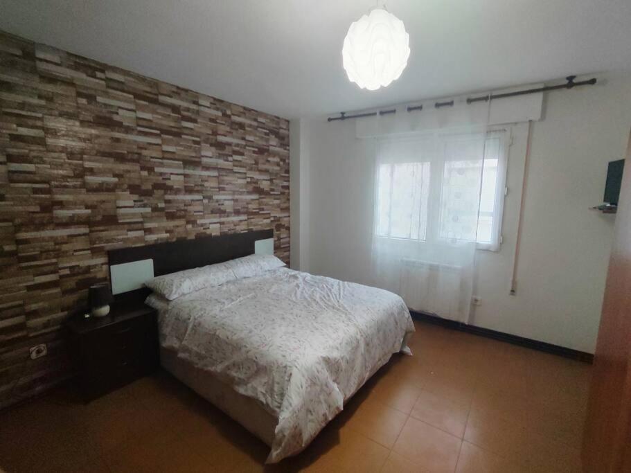 Piso En Ajo Con Piscina Comunitaria Apartman Kültér fotó
